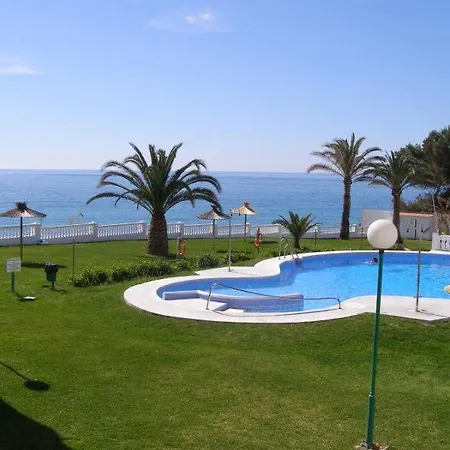 Palmeras 55 Menyber * Nerja